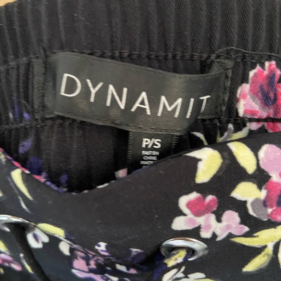 Floral Joggers - Picture 5 of 6